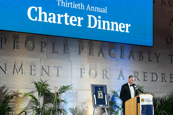 Former University Trustee E.F. (Bud) Hansen, III, ’90, MBA ’96, received the Lasallian Leadership Award during the thirtieth annual Charter Dinner.