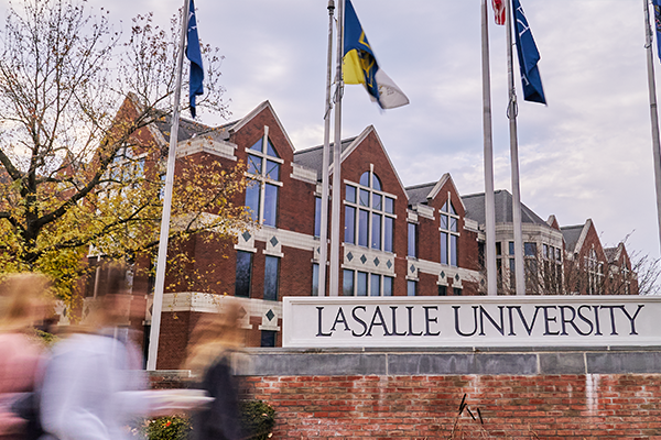 Image of La Salle's campus. 